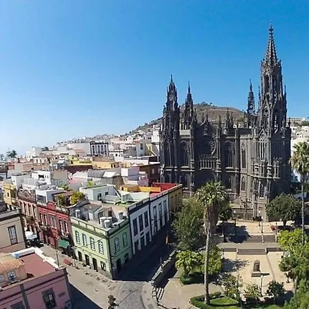 A 10 Minutos De La Capital. شقة